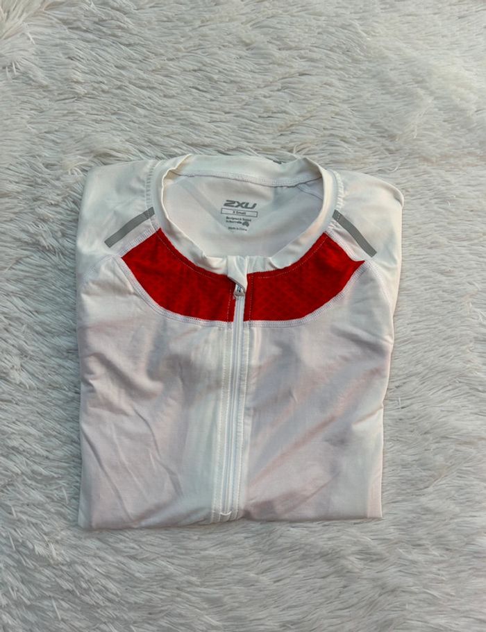 Maillot / teeshirt de compression 2XU anti UV 50 - photo numéro 3