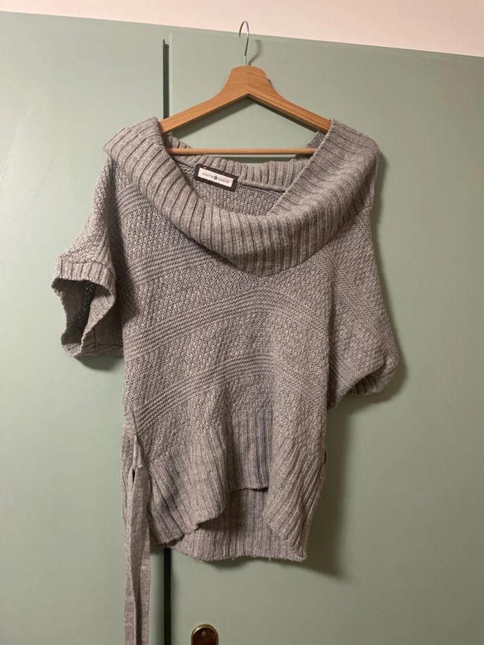 Pull cache cache gris