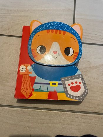 Livre Arthur de déguise