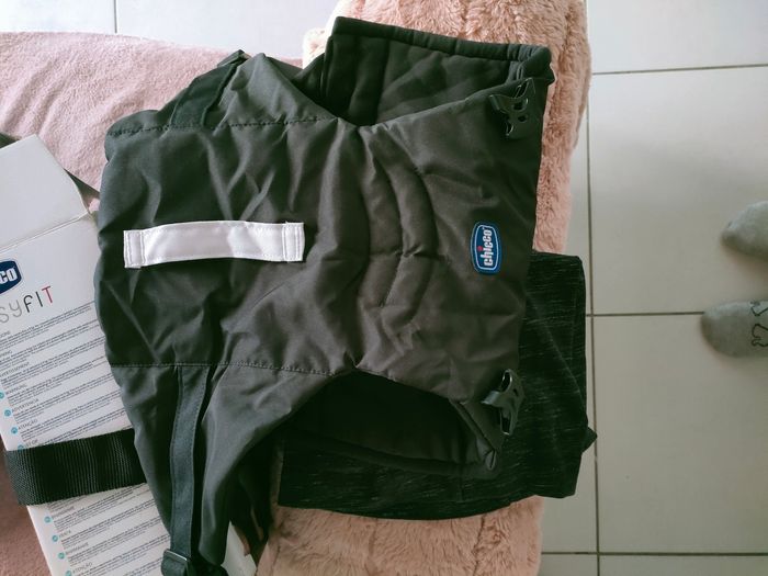 Porte bébé - photo numéro 3