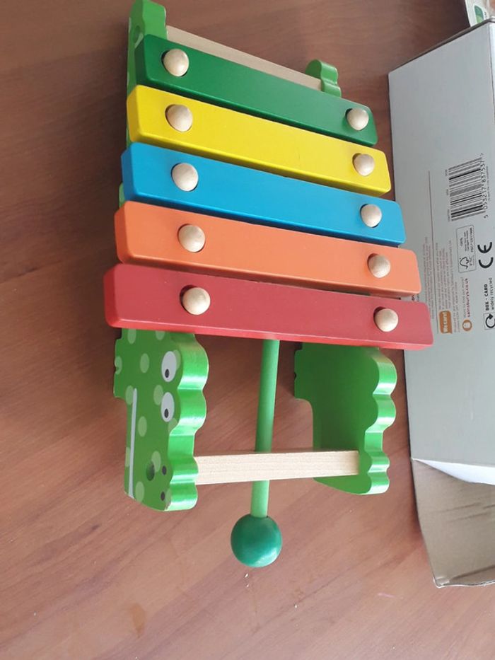 Xylophone en bois - photo numéro 2