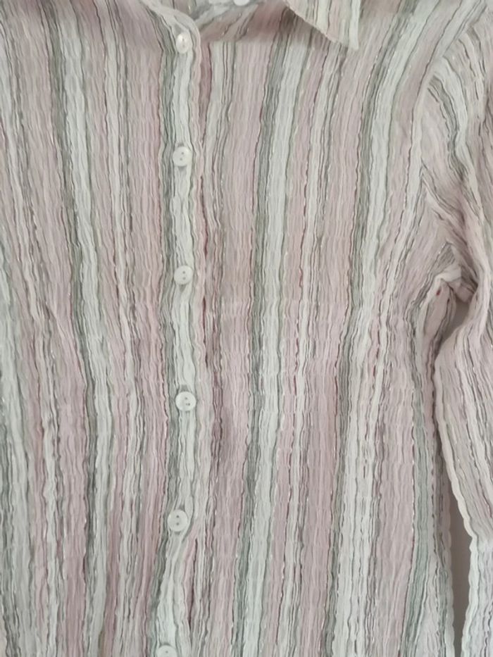 Chemise manches 3 /4 taille 40 portée une ou 2 fois comme neuve - photo numéro 2