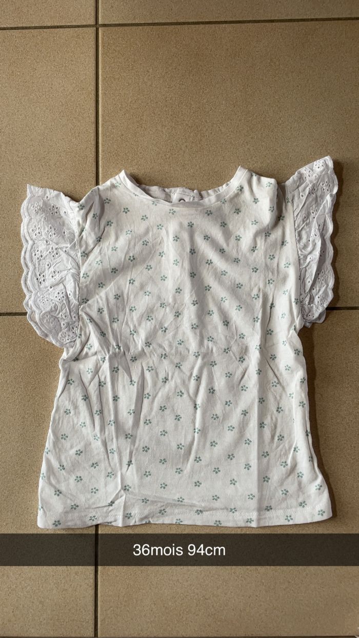 tee shirt
