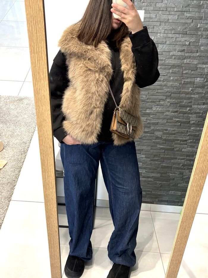 Fourrure sans manche couleur taupe - photo numéro 3
