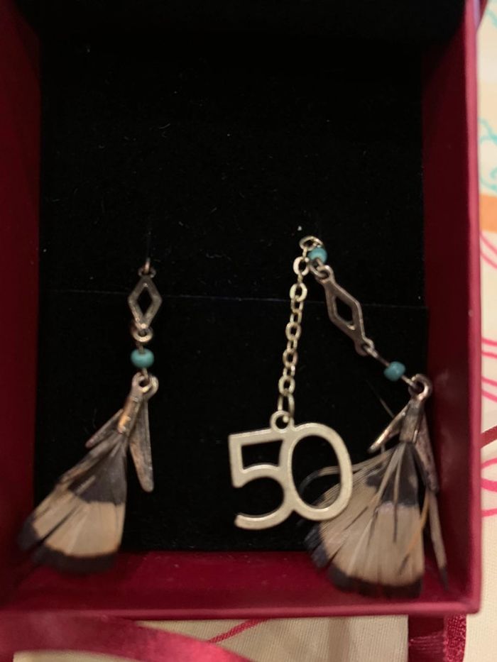 Paire de boucles d’oreilles spéciale 50 ans . - photo numéro 6