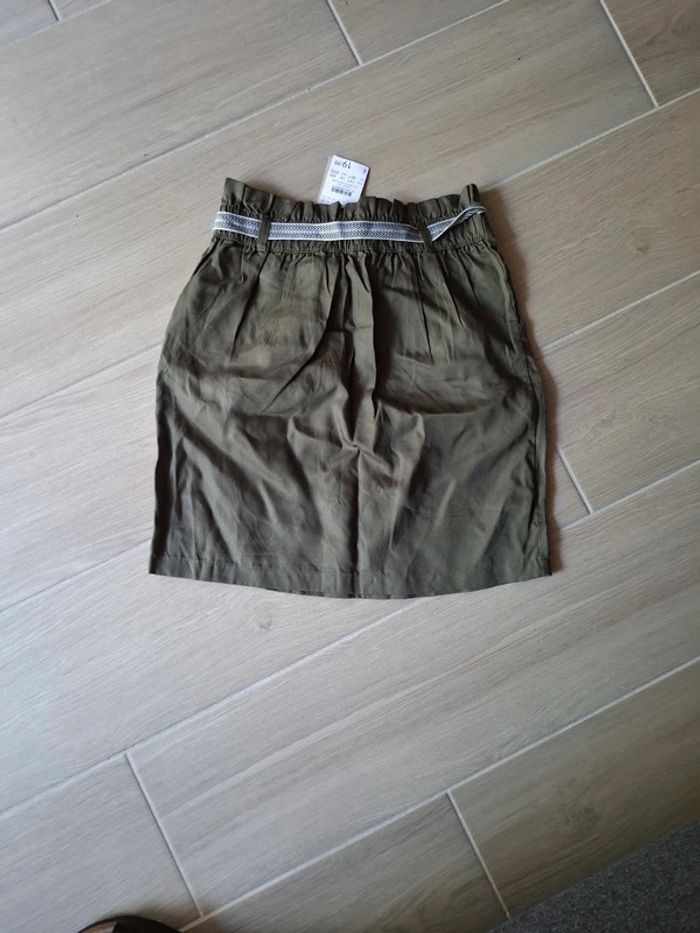Jupe kaki camaieu taille 34 - photo numéro 2