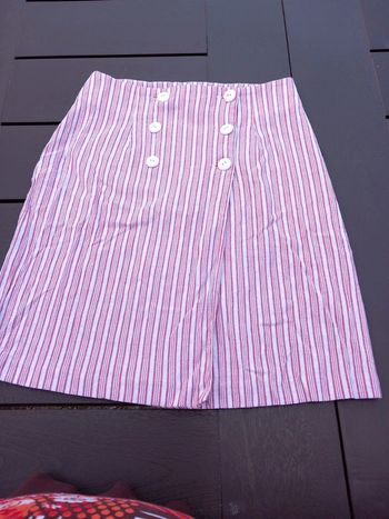 Belle jupe T40 viscose lin 3 Suisses