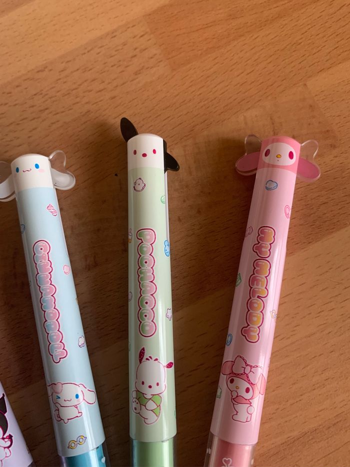 4 Stylos deux couleurs Sanrio - photo numéro 5