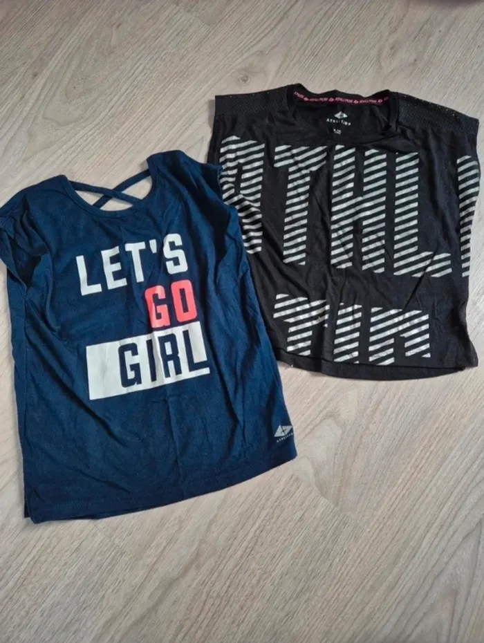 👧 T-shirts × 2 - photo numéro 2