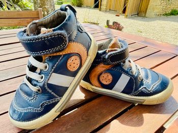 💙 Chaussures montantes Noël cuir t22 – premiers pas – super confort 👶