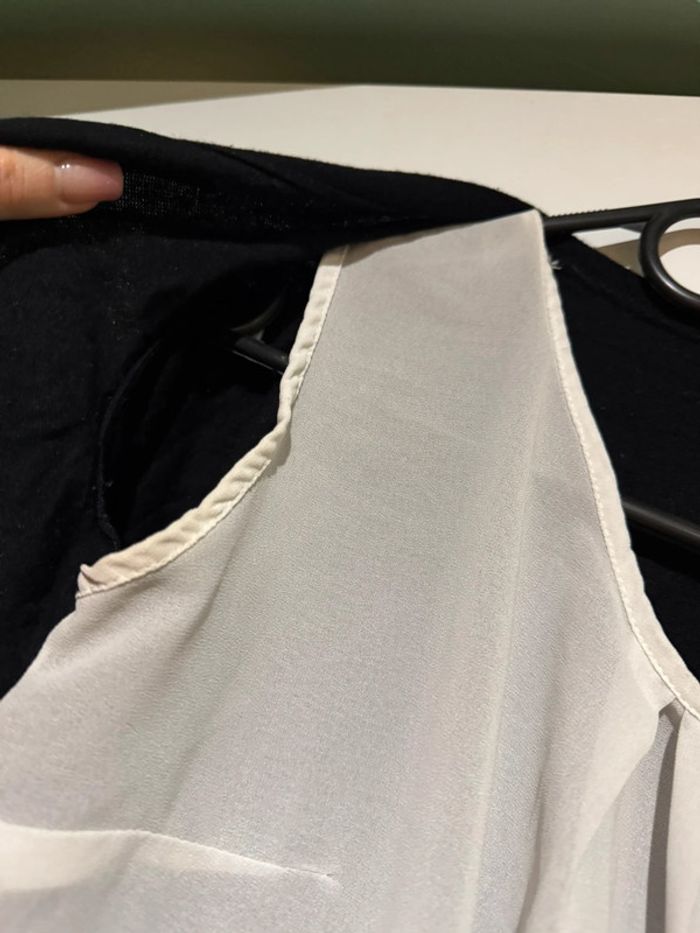 Pull noir tulle blanche - photo numéro 3