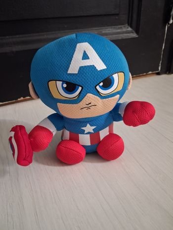 Peluche Capitaine America
