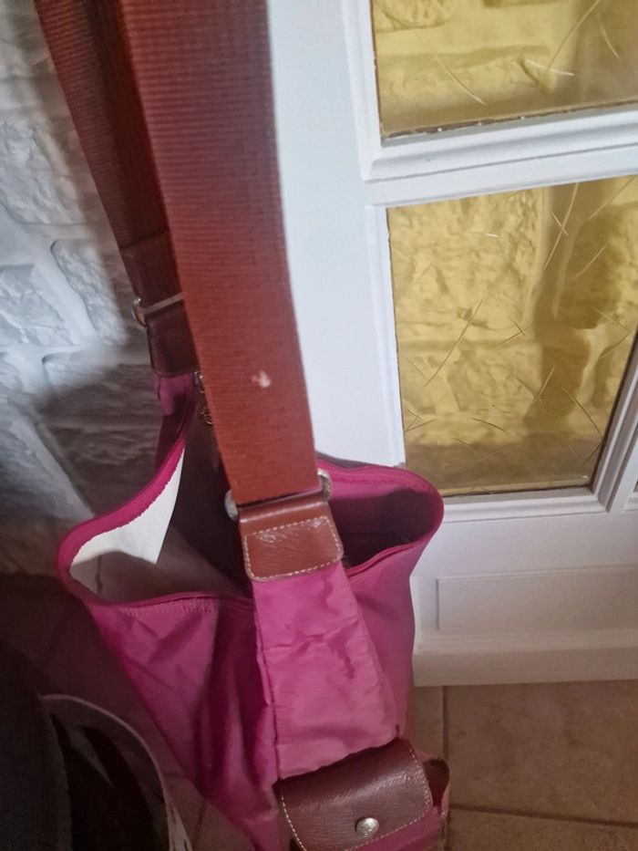 Sac bandouliere longchamp rose fuschia - photo numéro 5