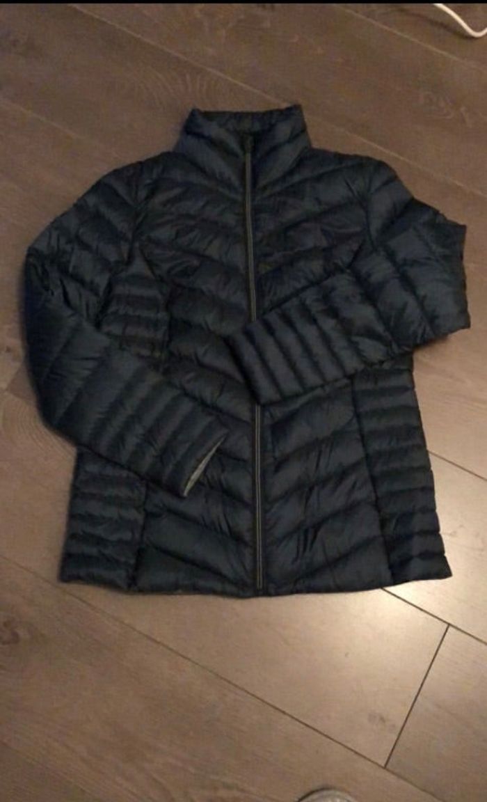 Doudoune femme C&A vert sapin taille L en excellent état