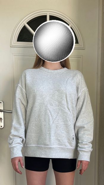 Sweat unisexe converse gris clair au logo brodé