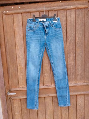 Pantalon en jean levis 14 ans