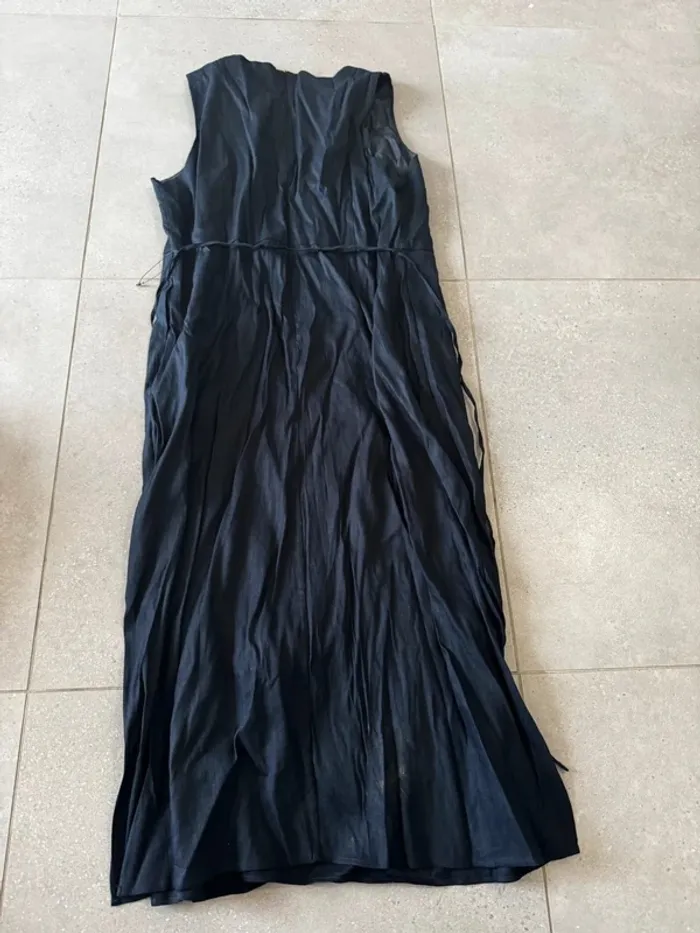 Longue robe navy Autograph, taille XL/XXL, très bon état, 55cm aisselle à aisselle, - photo numéro 4