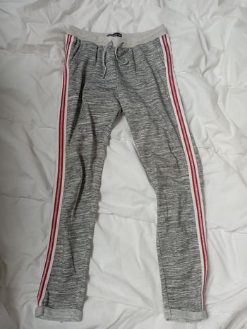 Bas de jogging gris 14 ans neuf 3€