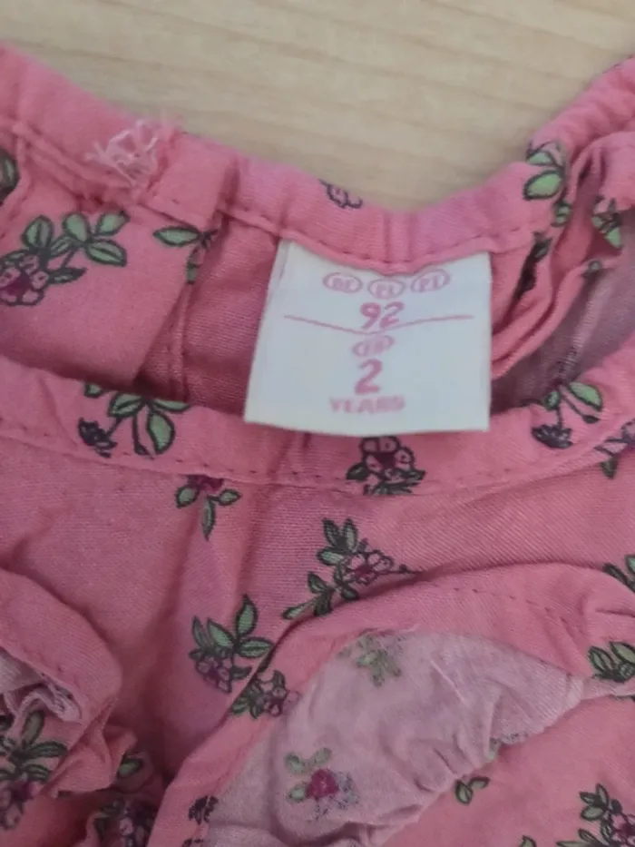 Robe 2ans fille rose a fleurs - photo numéro 2