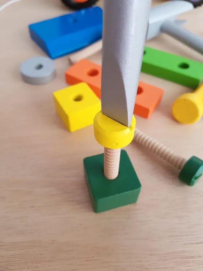 Janod Camion Brico'kids outils en bois bricolage - photo numéro 6