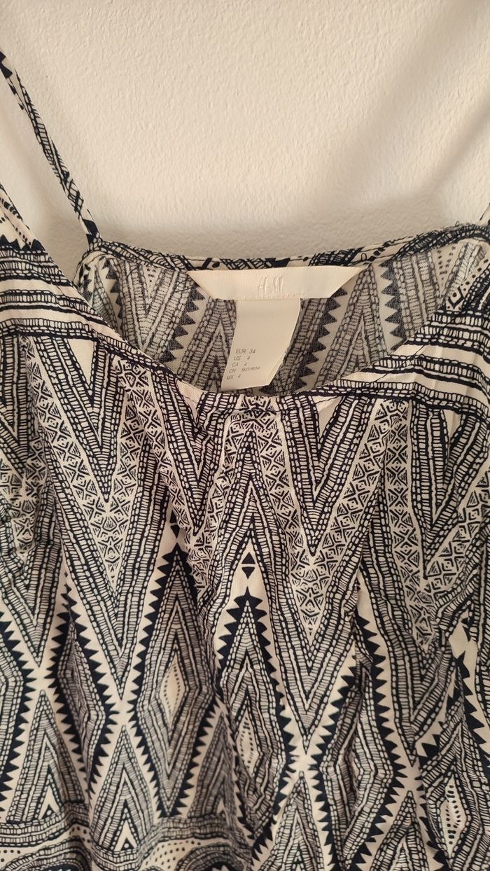 Robe fluide longue h&m T34 - photo numéro 4