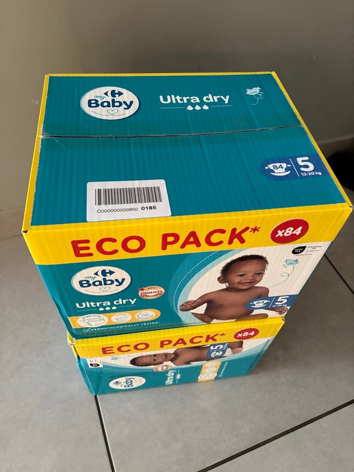 Carrefour Baby couches T5 Neuf - photo numéro 3