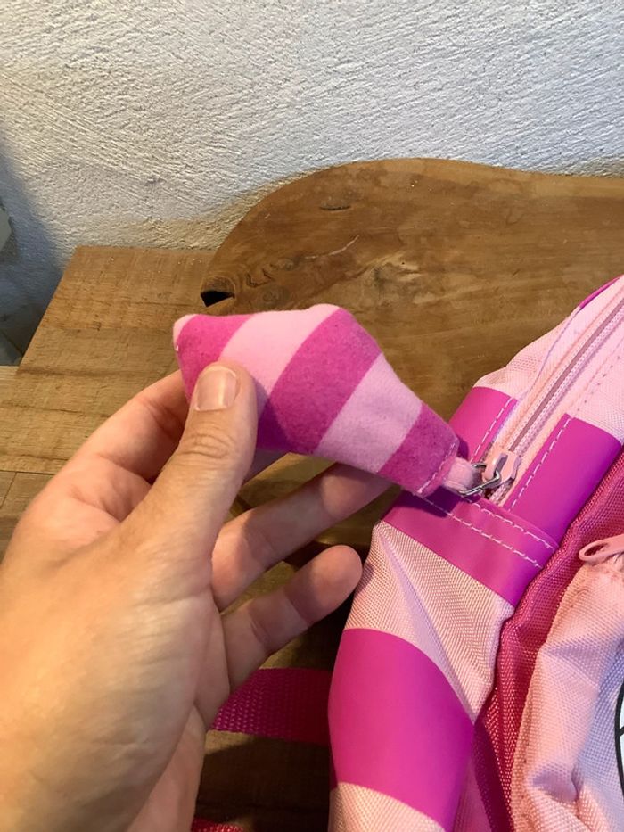 Sac à dos Cheshire Alice aux pays des merveilles Disney - photo numéro 7