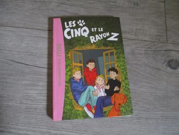 les cinq et le rayon Z bibliothèque rose