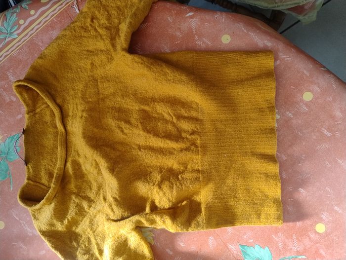 Pull moutarde - photo numéro 3