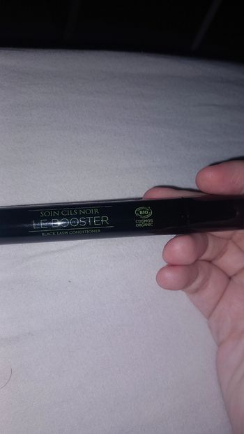 Soin pour les cils noir