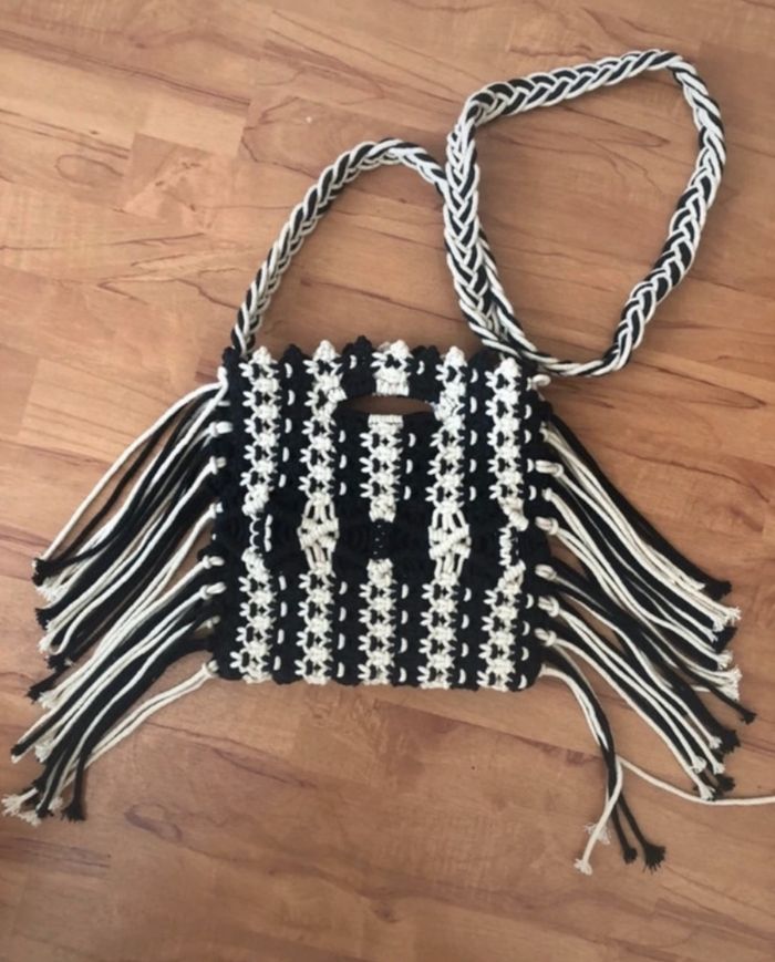 Sac franges neuf