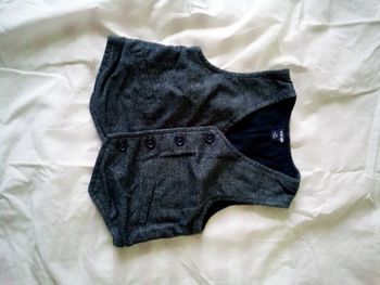 Gilet sans manches 12 mois