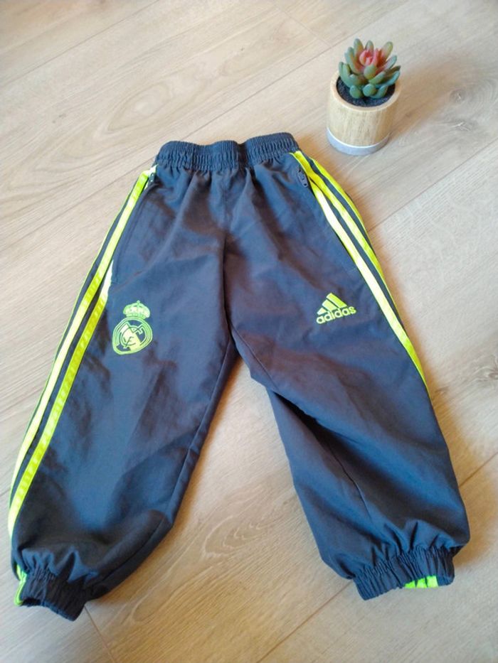 Jogging adidas