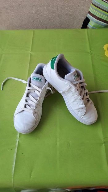 Baskets mixtes Advantage Adidas taille 36,5