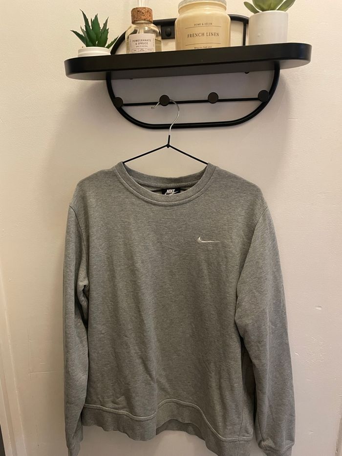 Pull Nike - photo numéro 2