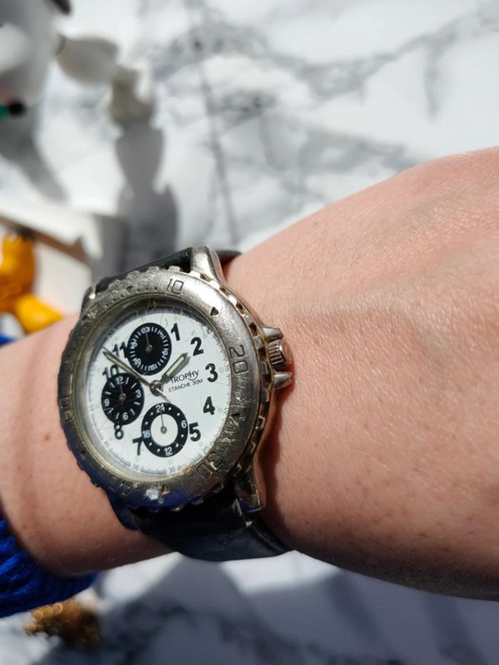 Montre vintage - photo numéro 9