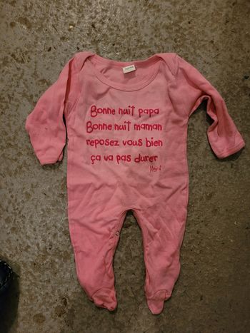 Grenouillère en très bon état