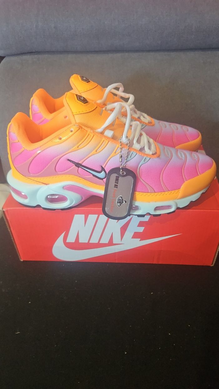 Basket nike tn neuf - photo numéro 4
