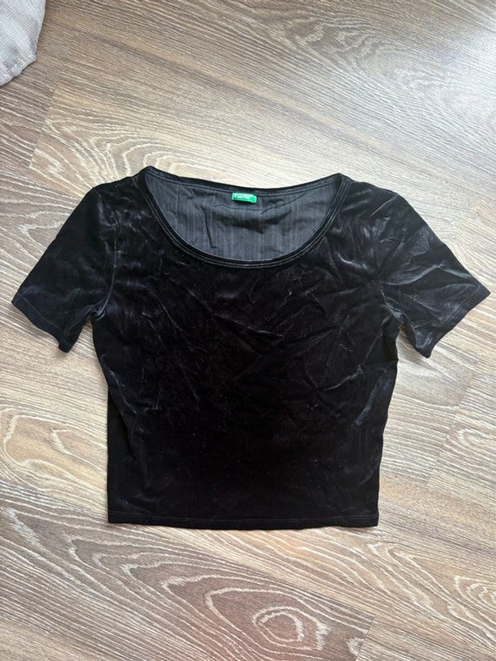 Top court United Colors of benetton - noir velours - taille L/40 - moulant