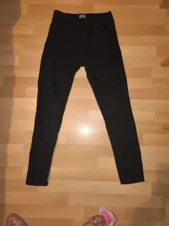 Skinny noir gemo T38