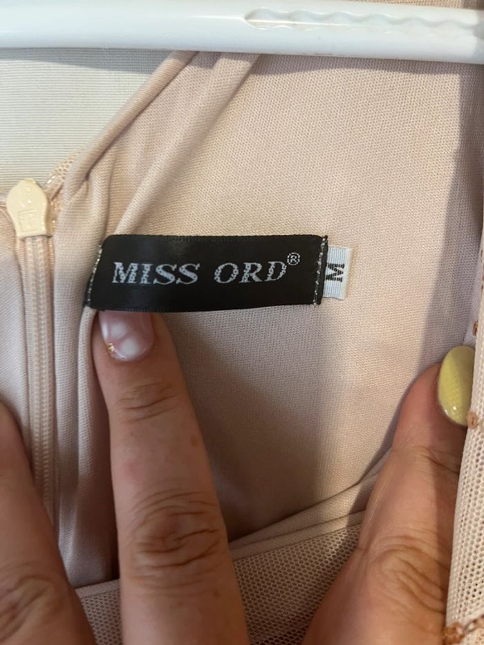 robe de cérémonie - photo numéro 8