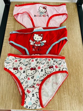 Culottes T.2/3 ans Hello Kitty
