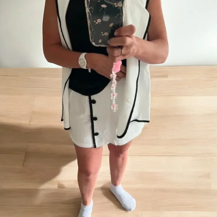 Ensemble jupe + blazer sans manches blanc crème 🤍 style old money chic / minimaliste tendance 2025 - photo numéro 3