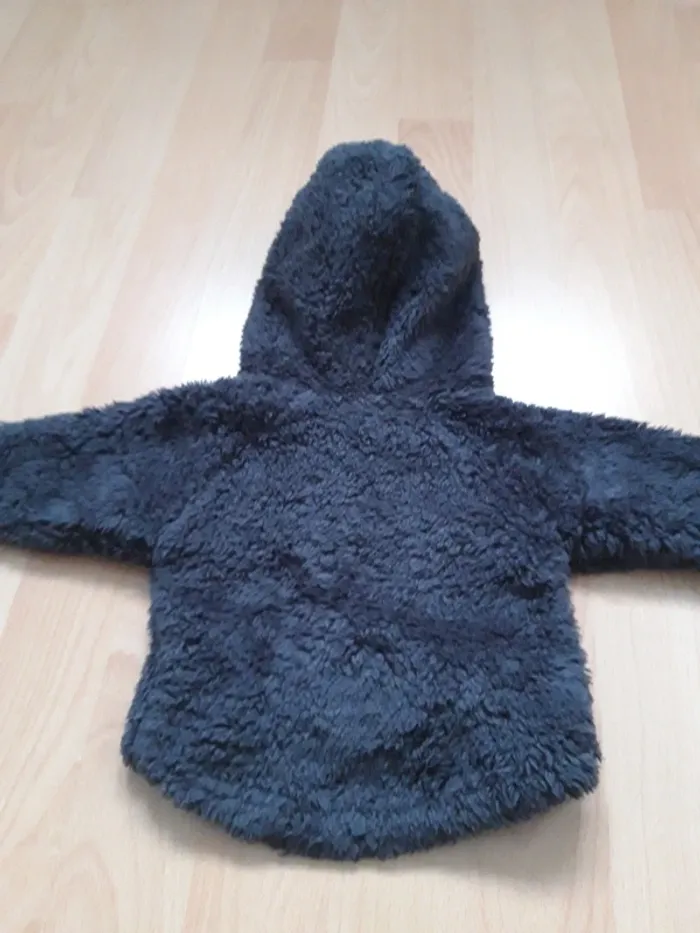 Veste à enfiler avec capuche 1 mois - photo numéro 2