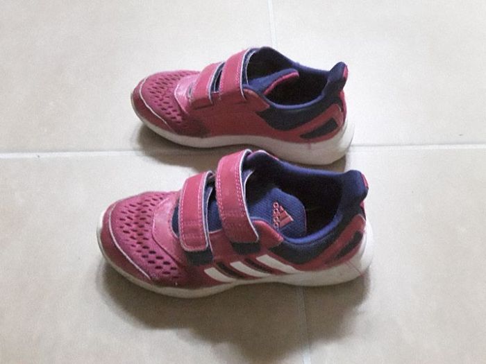 Baskets roses fille 30 ADIDAS TBE