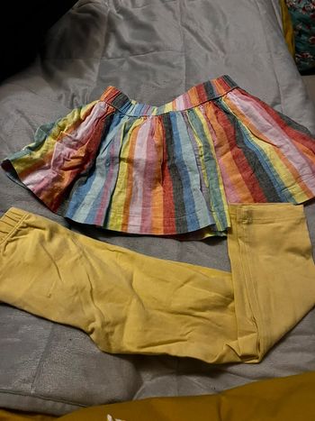 Lot jupe et legging fille 5 ans GAP kids
