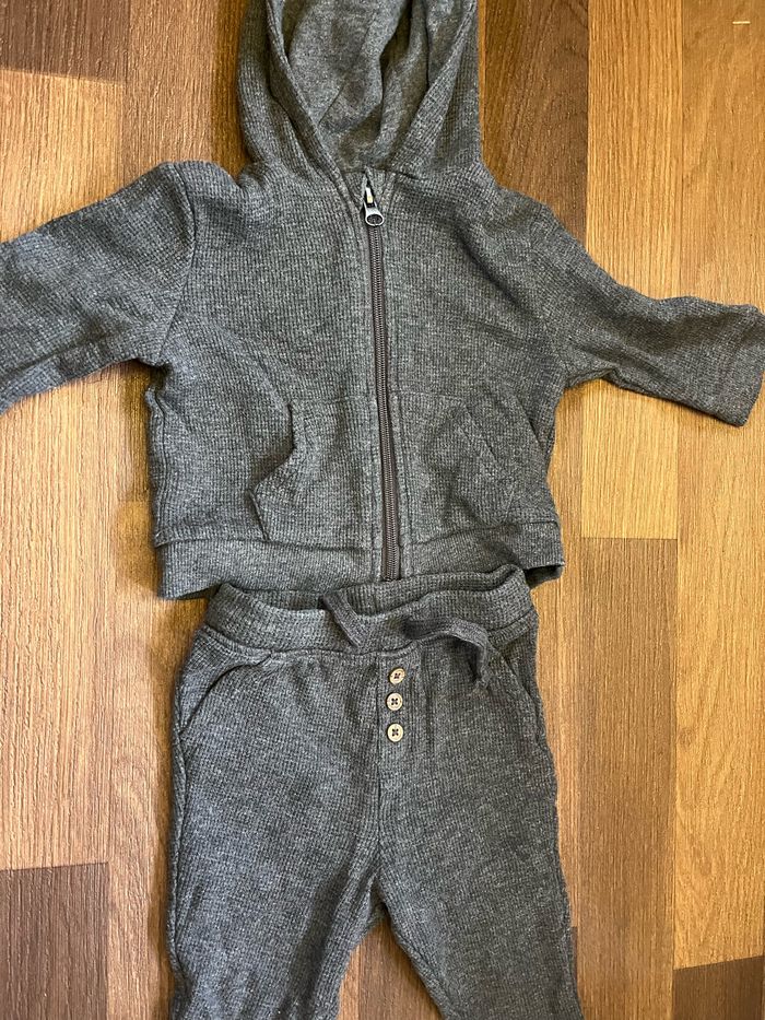 Ensemble jogging 6 mois