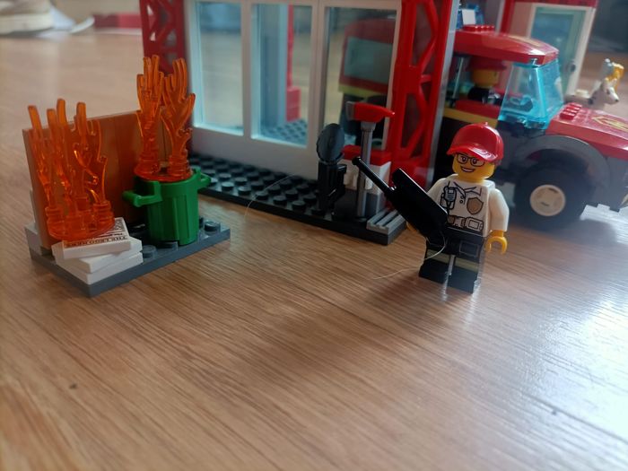 caserne de pompier lego 60215 - photo numéro 2