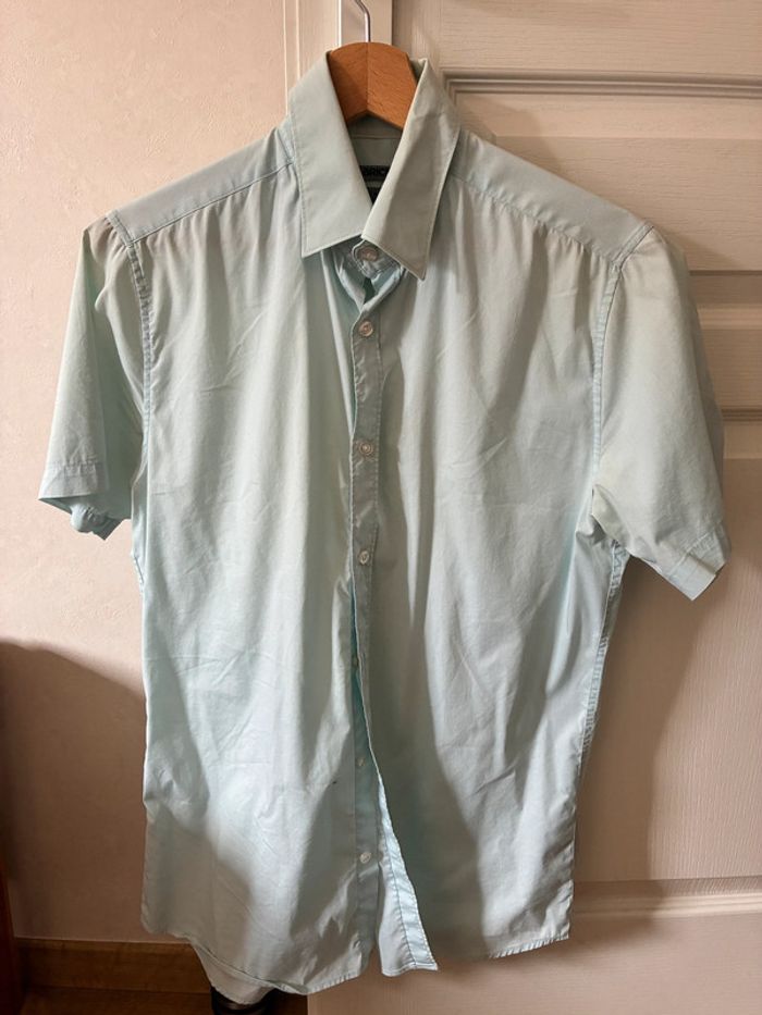 Chemise manche courte bleu ciel