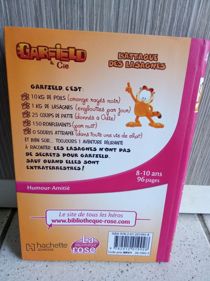 Livre roman bibliothèque rose garfield l'attaque des lasagnes,   numéro  1 - photo numéro 2